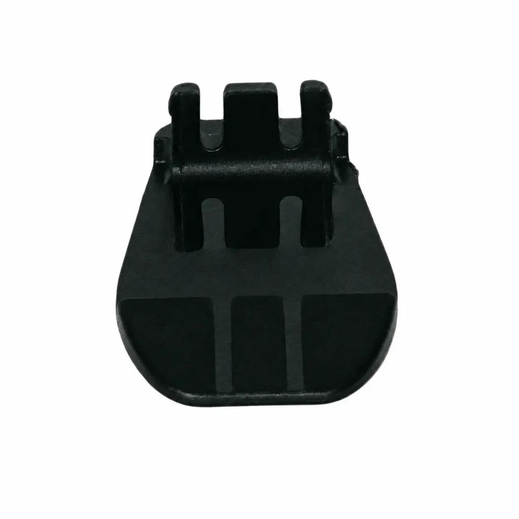 1 × FxClip — included in every configuration